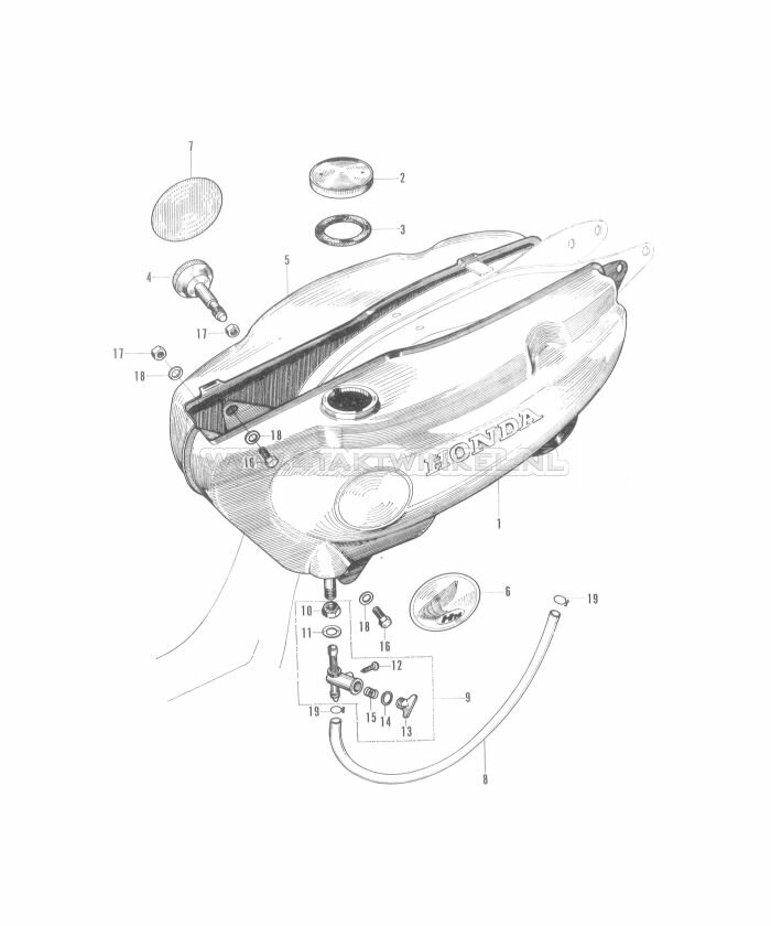 F7 - Fuel  Tank - Right Cover