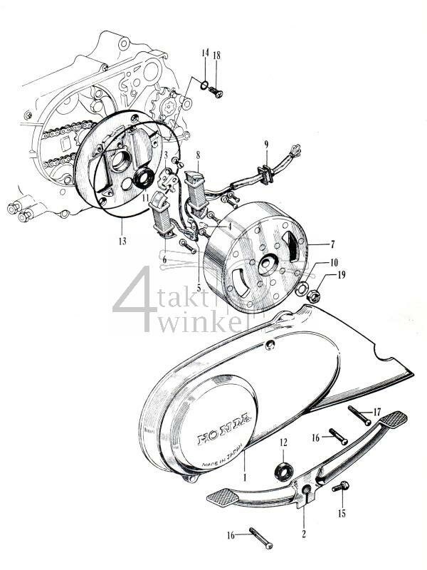 E11 - Left Crankcase Cover - Dynamo