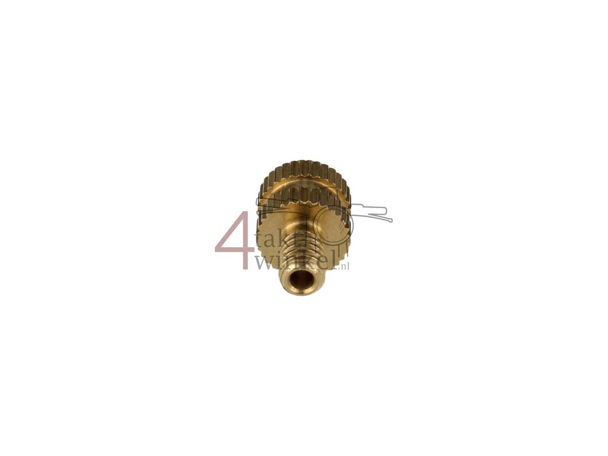Valve, adapter, bicycle pump to car valve